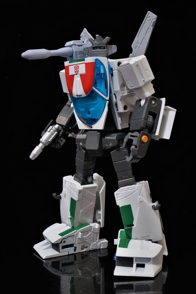 Anime colored Wheeljack masterpiece robot figure Anime colored Wheeljack masterpiece robot figure