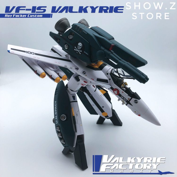 VF-1S Macross Roy Fokker fighter jet with black and blue color scheme VF-1S Macross Roy Fokker fighter jet with black and blue color scheme
