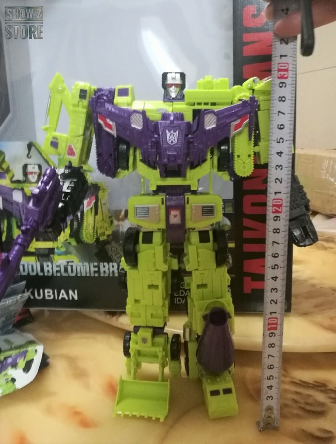 CoolBecomeBrave IDW Devastator Kubian yellow lime green robot CoolBecomeBrave IDW Devastator Kubian yellow lime green robot