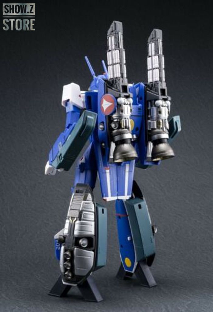 Blue white VF-1J Valkyrie transforming jet with cockpit and weapons Blue white VF-1J Valkyrie transforming jet with cockpit and weapons
