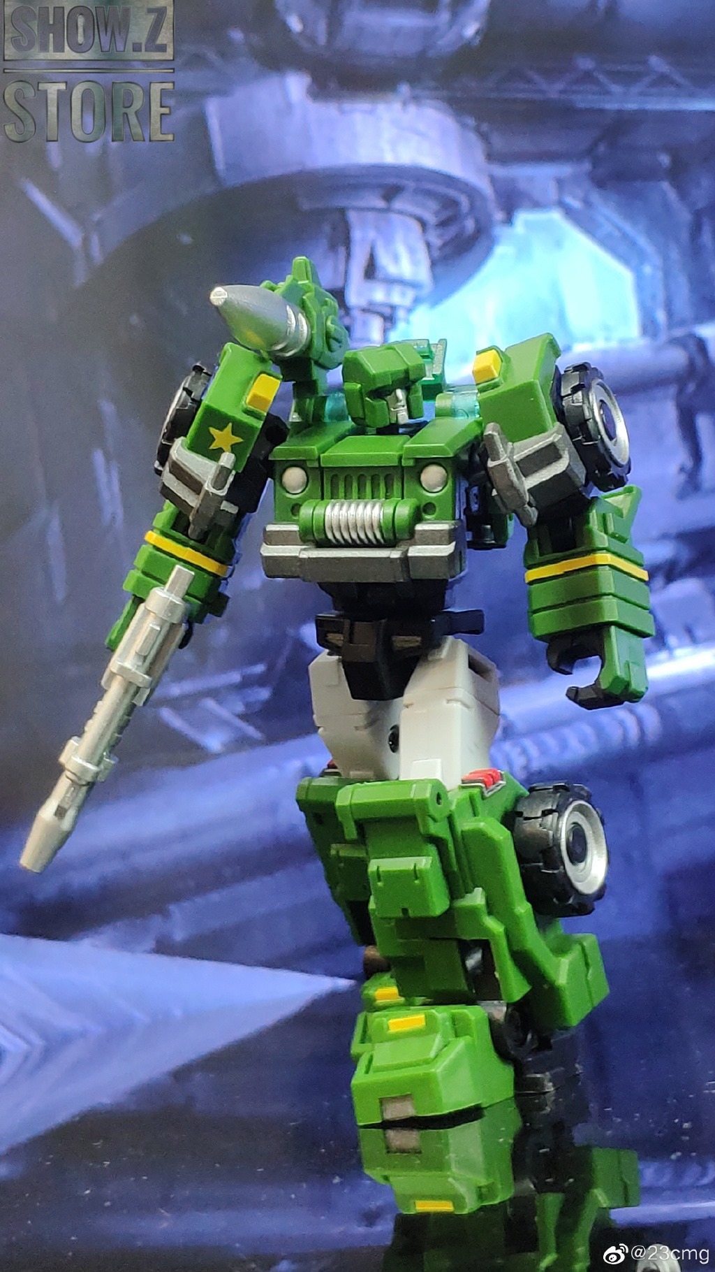 IronFactory EX-38 Hound green robot in dynamic battle ready combat stance pose IronFactory EX-38 Hound green robot in dynamic battle ready combat stance pose