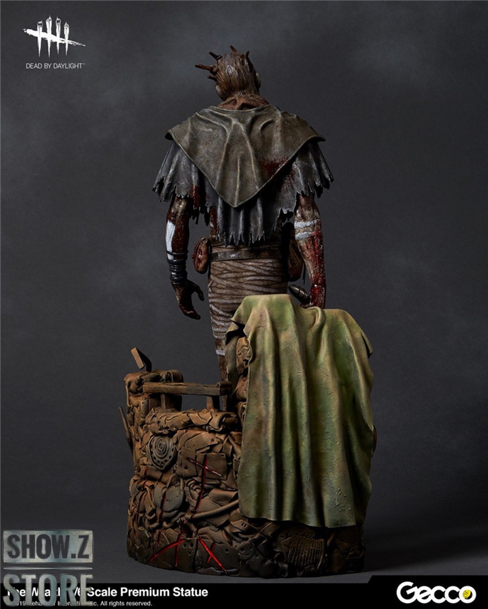 Wraith figure side angle showing detailed outfit Wraith figure side angle showing detailed outfit