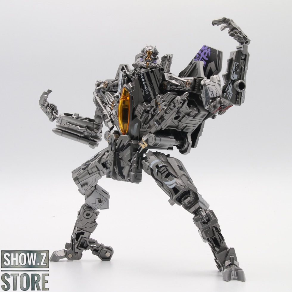 Black Mamba LS-04S Starscream oversized studio figure Black Mamba LS-04S Starscream oversized studio figure