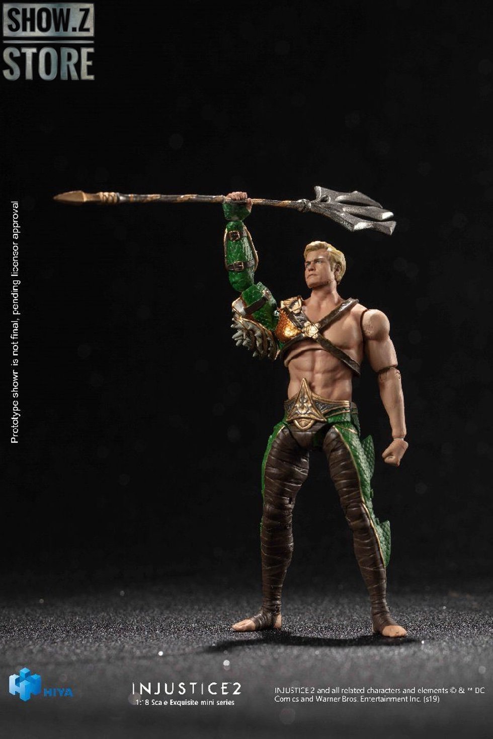 Aquaman figure holding trident weapon accessories Aquaman figure holding trident weapon accessories