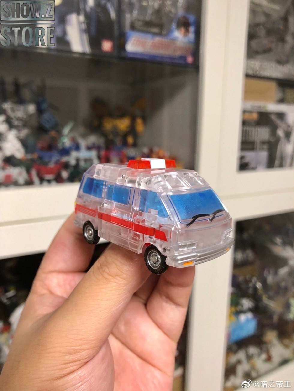 NewAge H-7T McCoy Ironhide transparent miniature action figure display NewAge H-7T McCoy Ironhide transparent miniature action figure display