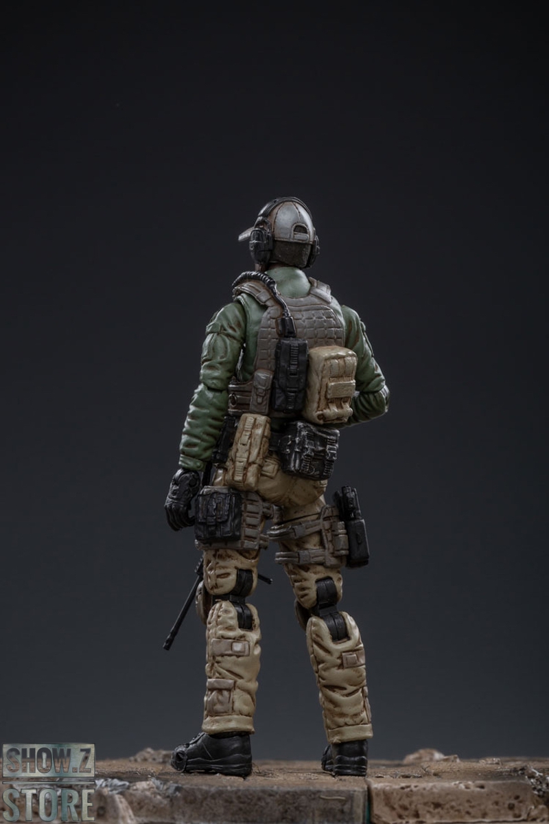 USMC reconnaissance company soldiers tactical team lineup USMC reconnaissance company soldiers tactical team lineup