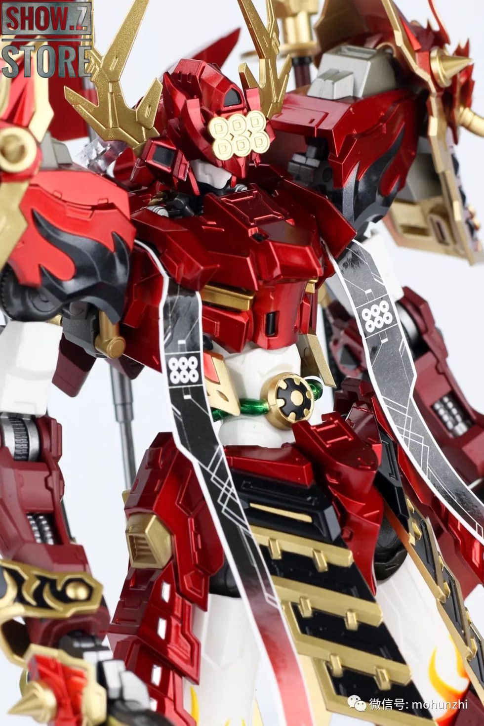 Red musha samurai gundam action figure with weapon Red musha samurai gundam action figure with weapon