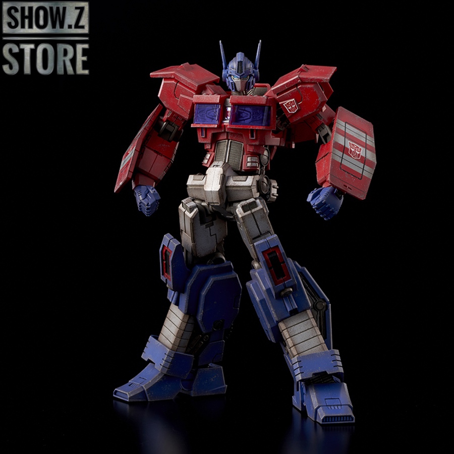 Flame Toys Furai Model IDW Optimus Prime red blue robot battle damaged Flame Toys Furai Model IDW Optimus Prime red blue robot battle damaged