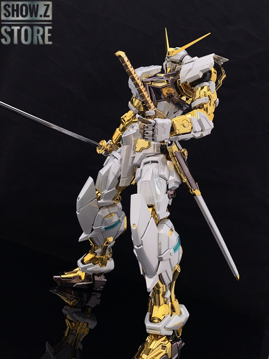MBF-P02 Astray gundam articulated model showing gold armor and sword details MBF-P02 Astray gundam articulated model showing gold armor and sword details