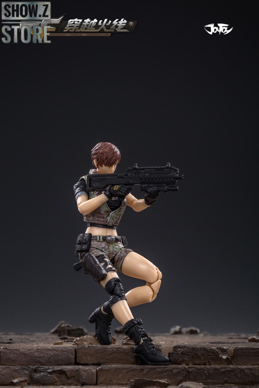 Front-facing warrior stance showing full articulation and design Front-facing warrior stance showing full articulation and design