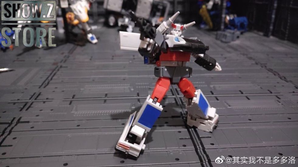 MS-B24 robot transformer figure in upright standing position display MS-B24 robot transformer figure in upright standing position display