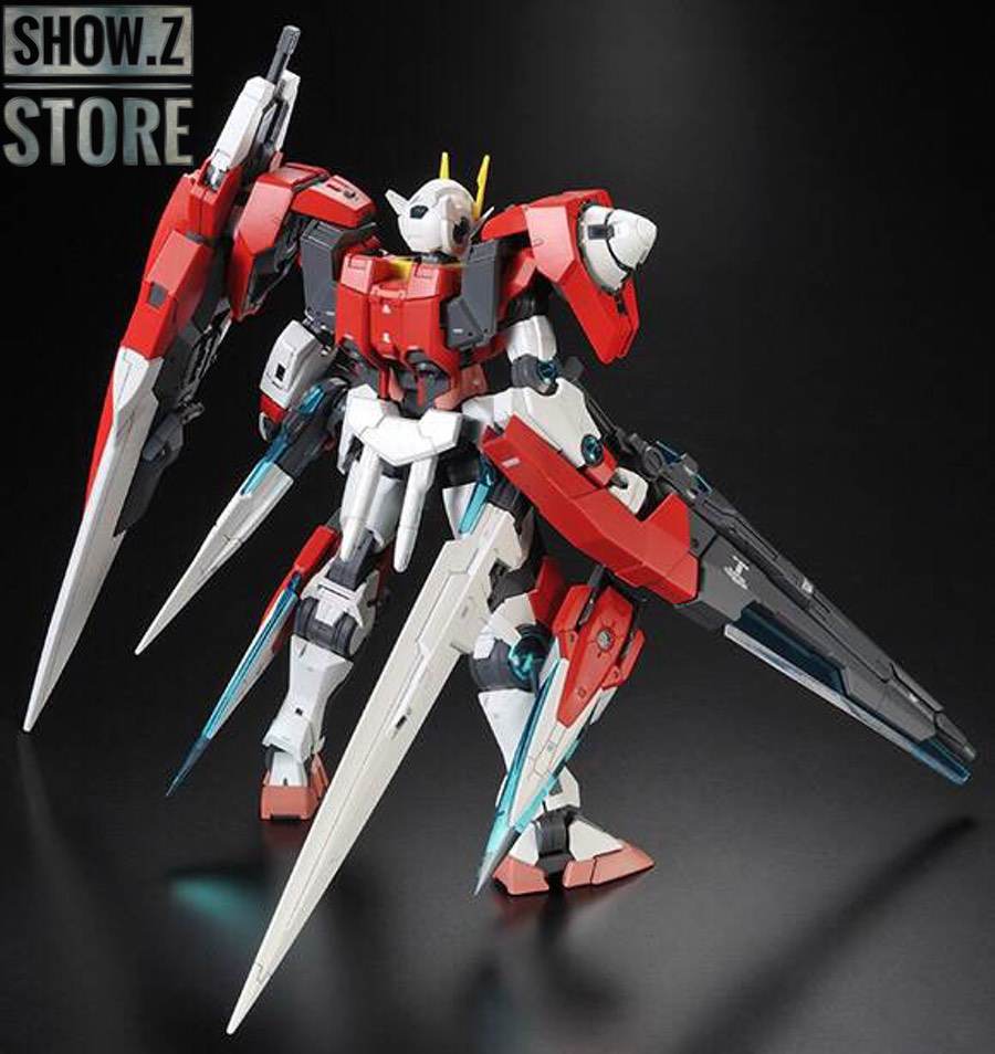 Inspection color 00 Gundam Seven Sword figure showing detailed yellow gold trim Inspection color 00 Gundam Seven Sword figure showing detailed yellow gold trim