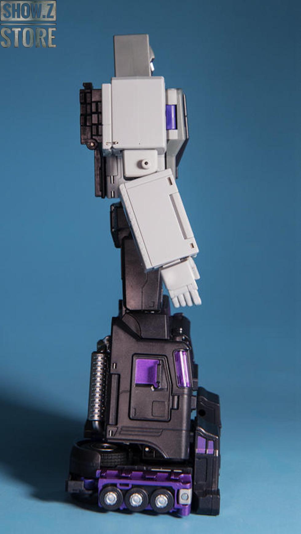 Complete robot figure in neutral standing position Complete robot figure in neutral standing position