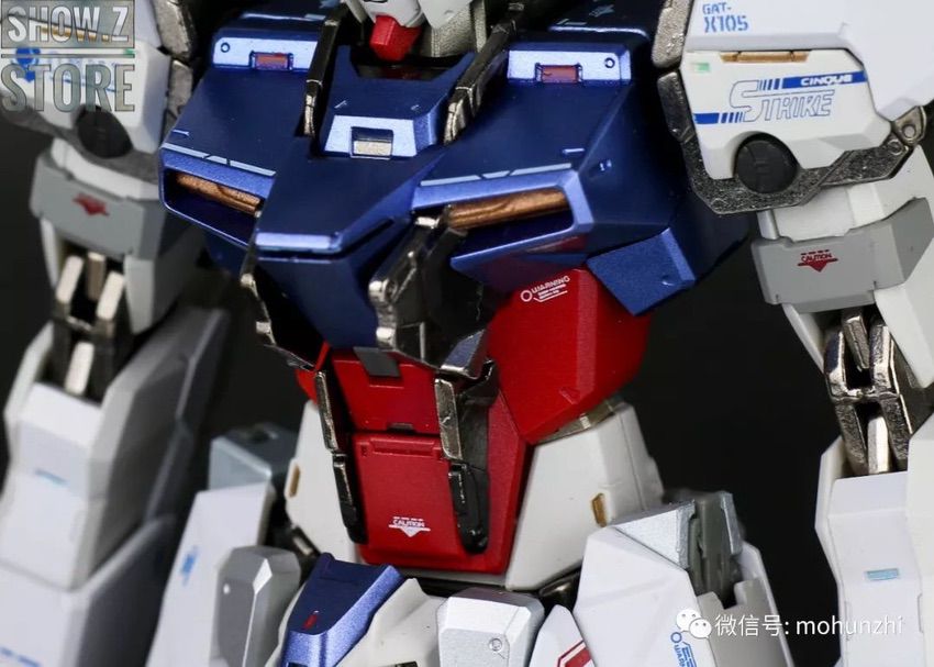 Full scale mecha robot collectible figure Full scale mecha robot collectible figure