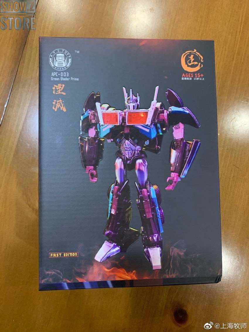 APC Toys APC-001 Attack Prime pink purple Optimus Prime Scourge robot APC Toys APC-001 Attack Prime pink purple Optimus Prime Scourge robot