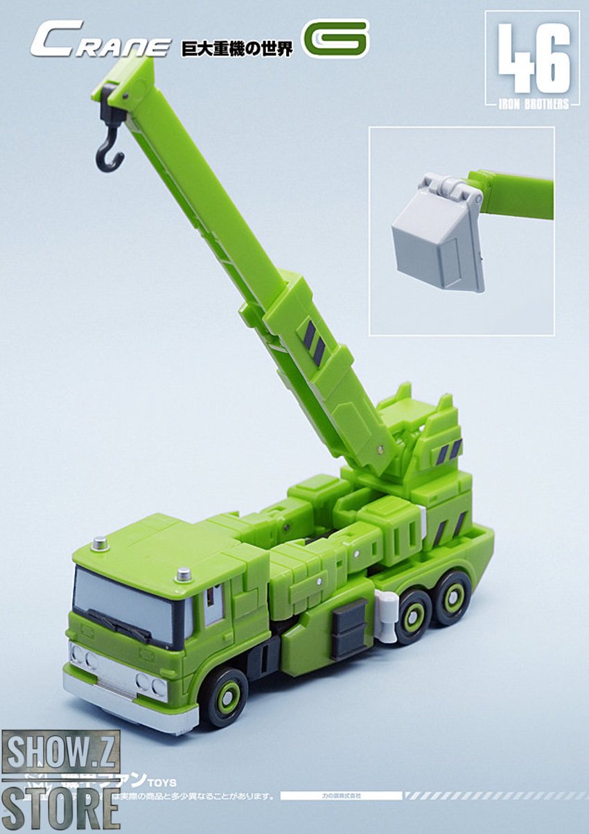 MechFansToys crane green truck with extended boom and hook MechFansToys crane green truck with extended boom and hook