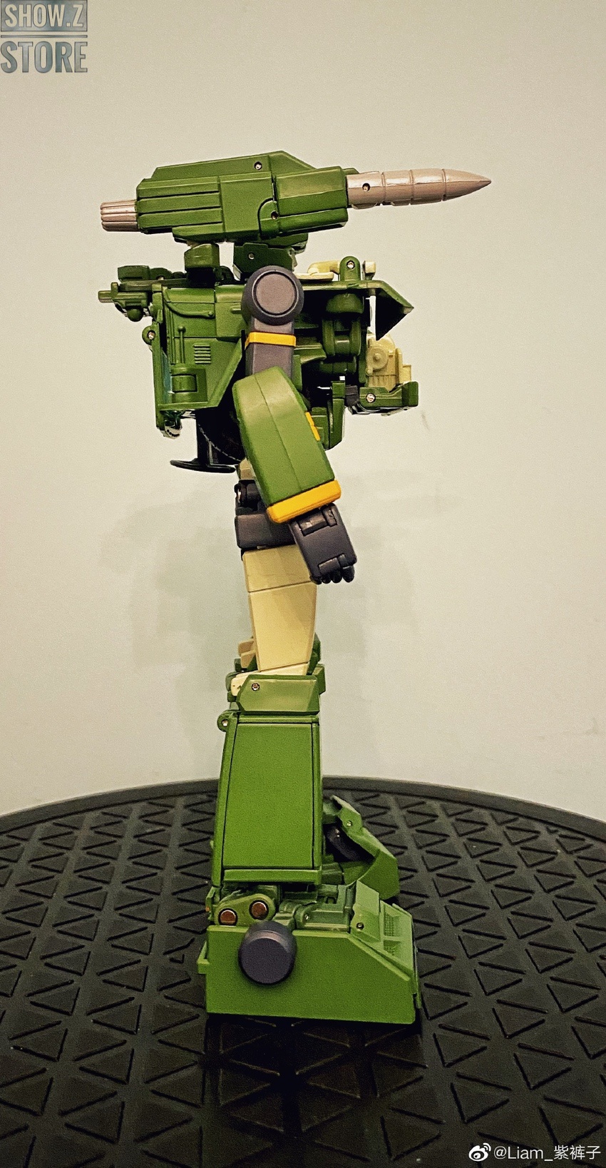 Hound robot in standing pose with launcher and accessories Hound robot in standing pose with launcher and accessories