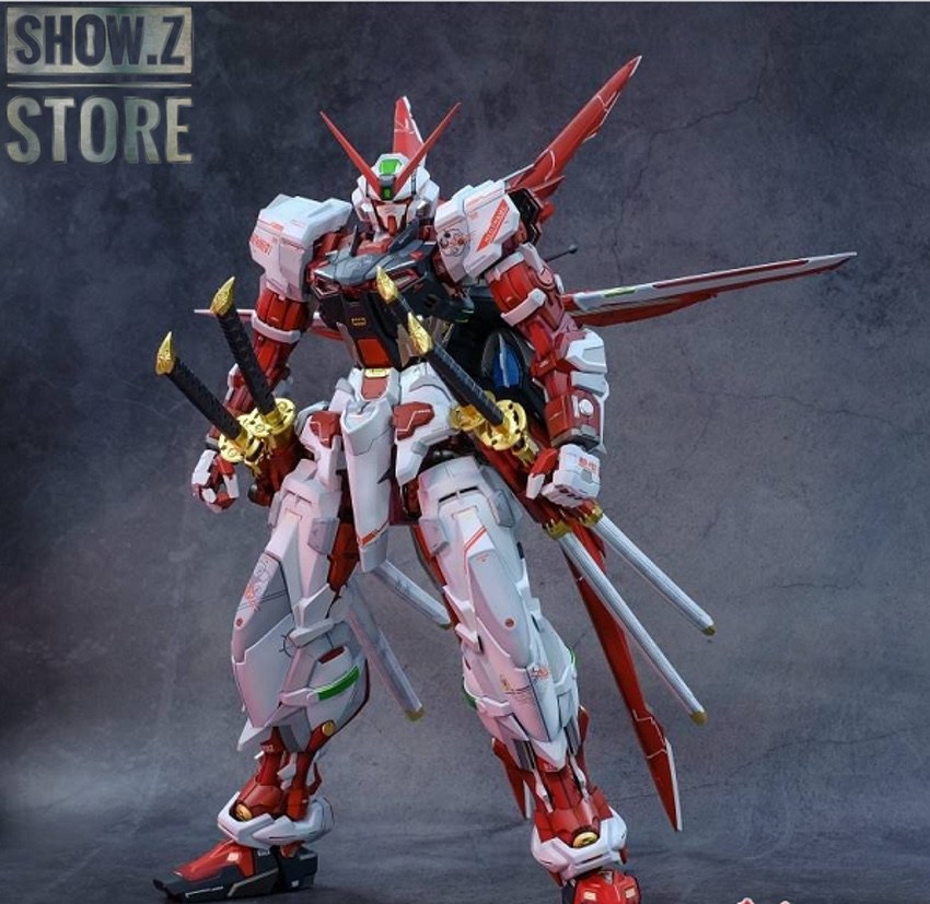 Red frame Astray with all weapon accessories equipped Red frame Astray with all weapon accessories equipped