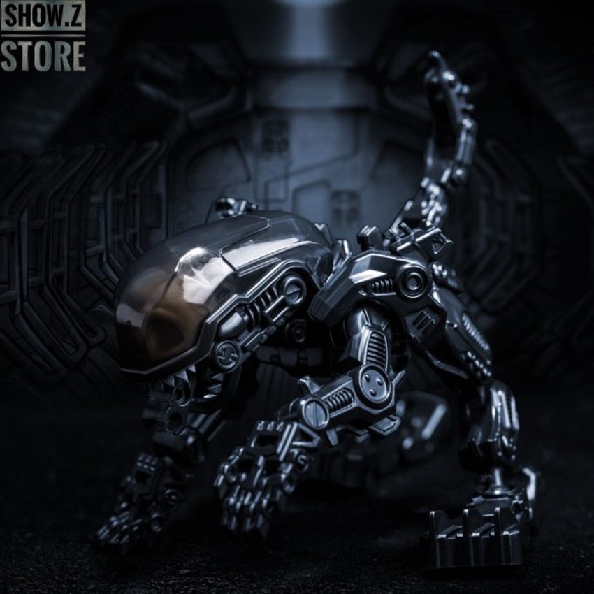 Black Megabox Alien Xenomorph beast robot transformation toy Black Megabox Alien Xenomorph beast robot transformation toy
