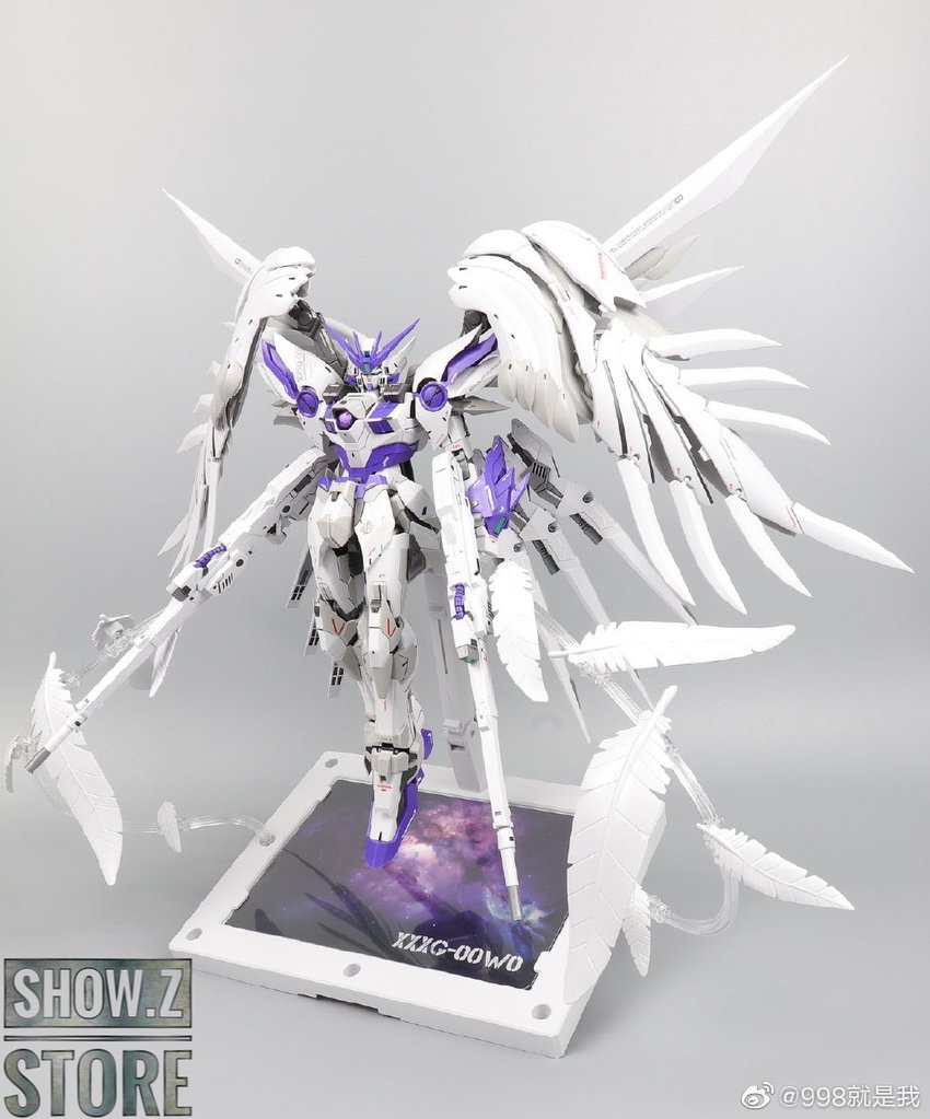 Wing Gundam Zero purple version with extended wing armor display Wing Gundam Zero purple version with extended wing armor display