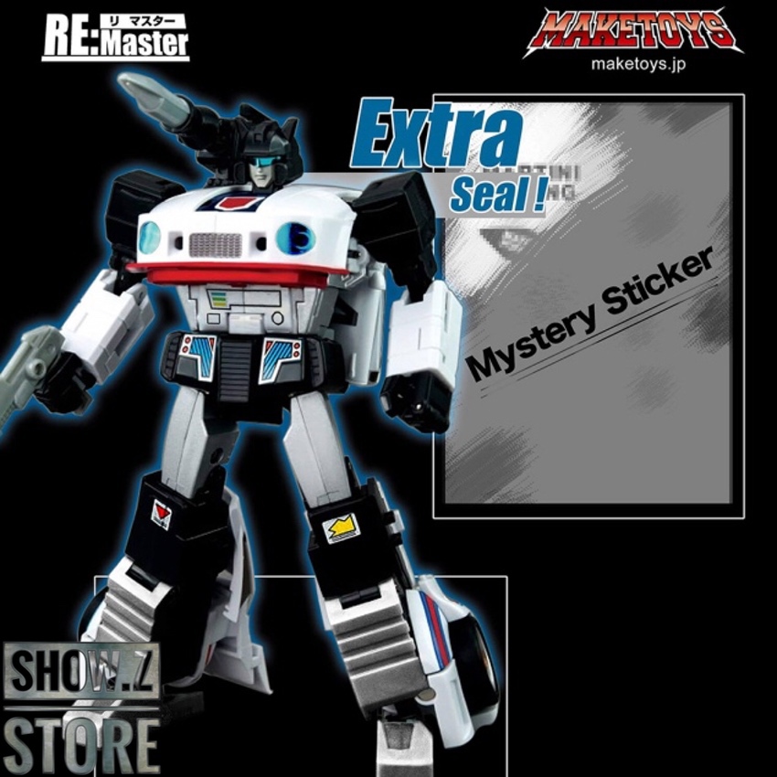 MakeToys complex transformation robot with detailed articulation design MakeToys complex transformation robot with detailed articulation design