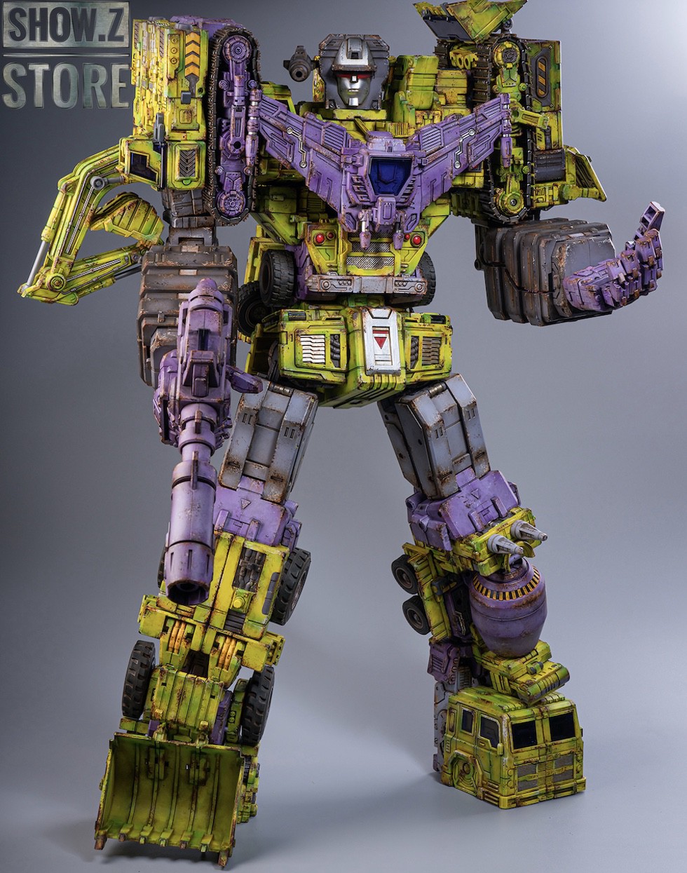 ToyWorld Constructor Devastator G1 robot articulated pose ToyWorld Constructor Devastator G1 robot articulated pose