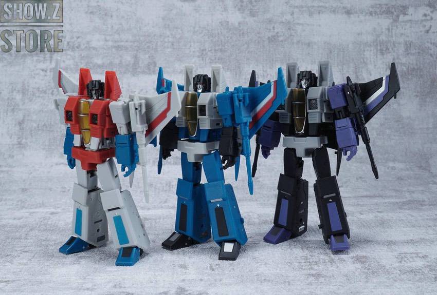 Red white blue transforming robot from Magic Square Tornado set Red white blue transforming robot from Magic Square Tornado set
