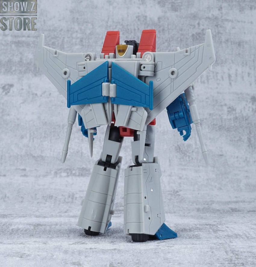 Jet robot with extended wings aircraft mode configuration Jet robot with extended wings aircraft mode configuration