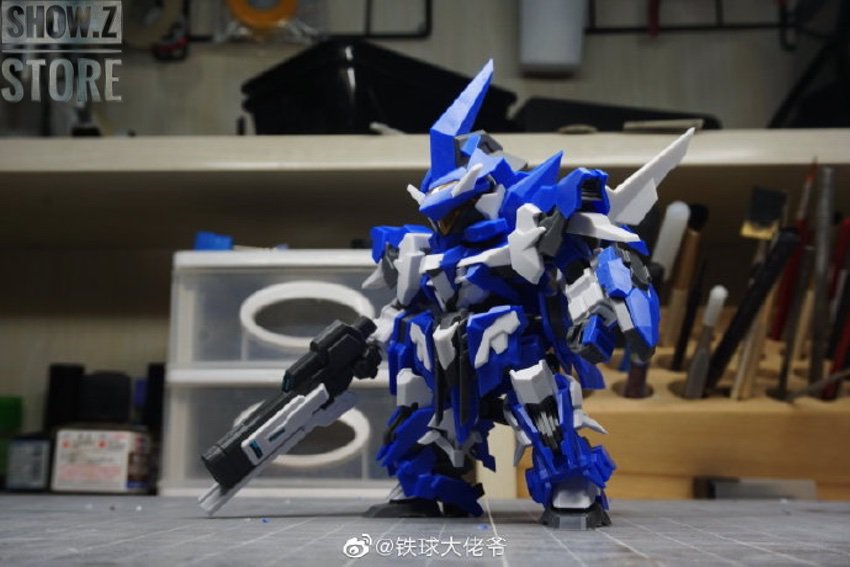 Detailed blue mecha model with articulated joints Detailed blue mecha model with articulated joints