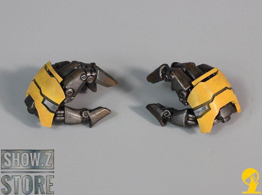 Hammer weapon and armor pieces upgrade kit display Hammer weapon and armor pieces upgrade kit display