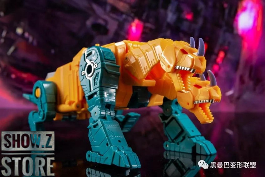 Sinnertwin transformation mode showing beast-to-robot conversion capabilities Sinnertwin transformation mode showing beast-to-robot conversion capabilities