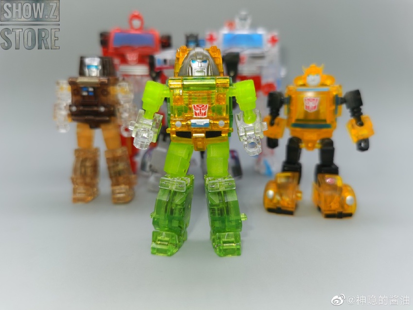 Hogan transparent robot with yellow chrome accents Hogan transparent robot with yellow chrome accents