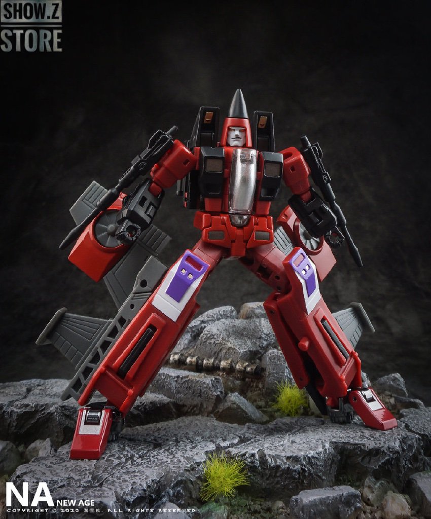 NewAge H16 H17 H18 red robot warrior with weapon staff NewAge H16 H17 H18 red robot warrior with weapon staff