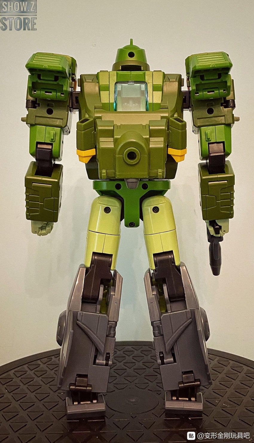 Robot character in neutral standing position Robot character in neutral standing position