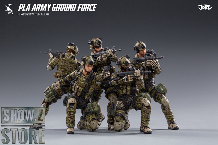 Group formation of five armed military collectible figures Group formation of five armed military collectible figures