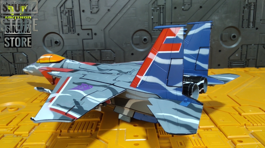 Starscream robot detailed transformation and articulation Starscream robot detailed transformation and articulation