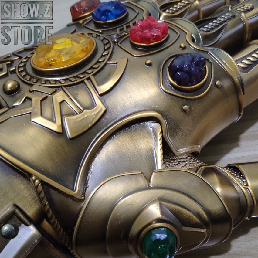 Complete Infinity Gauntlet accessory with removable gem stones Complete Infinity Gauntlet accessory with removable gem stones