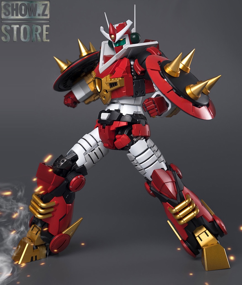 Blitzway Mechander Robo in action pose with golden spike armor Blitzway Mechander Robo in action pose with golden spike armor