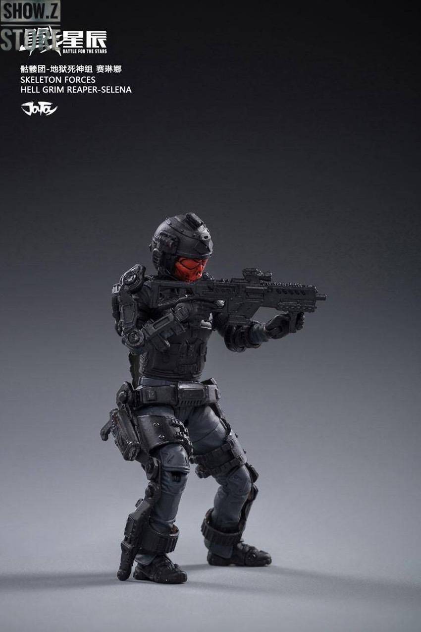 JoyToy skeleton warrior in black armor aiming rifle side profile JoyToy skeleton warrior in black armor aiming rifle side profile