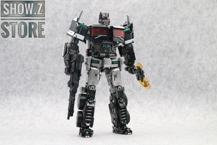 Aoyi Nemesis Prime commander showing full mechanical weapon systems Aoyi Nemesis Prime commander showing full mechanical weapon systems
