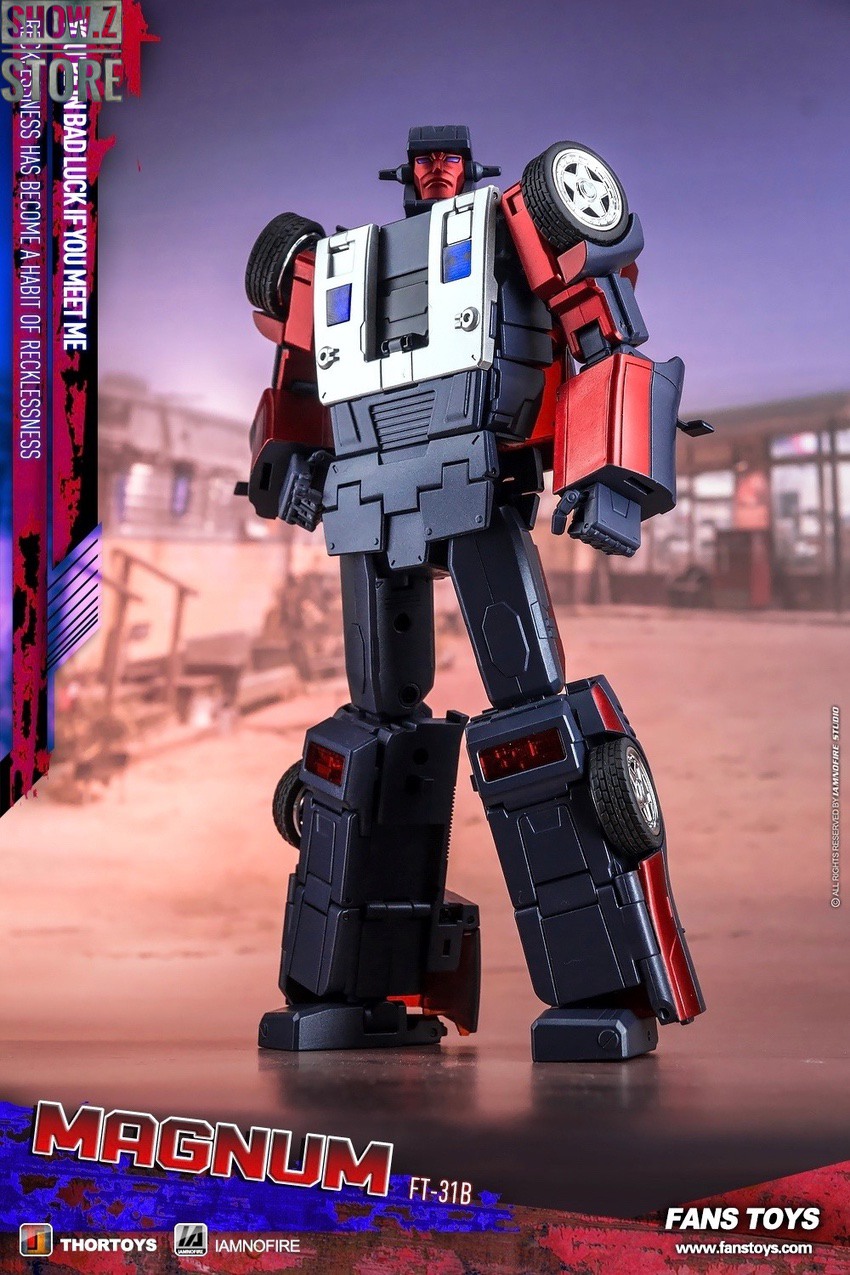 FansToys FT-31B Magnum Wildrider side view with articulated arms and weaponry FansToys FT-31B Magnum Wildrider side view with articulated arms and weaponry