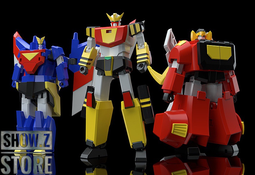 Red yellow robot commander with warrior stance and weapons Red yellow robot commander with warrior stance and weapons
