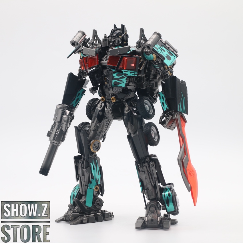 LegendaryToys BS-01 Nemesis Prime black red robot figure large claws LegendaryToys BS-01 Nemesis Prime black red robot figure large claws
