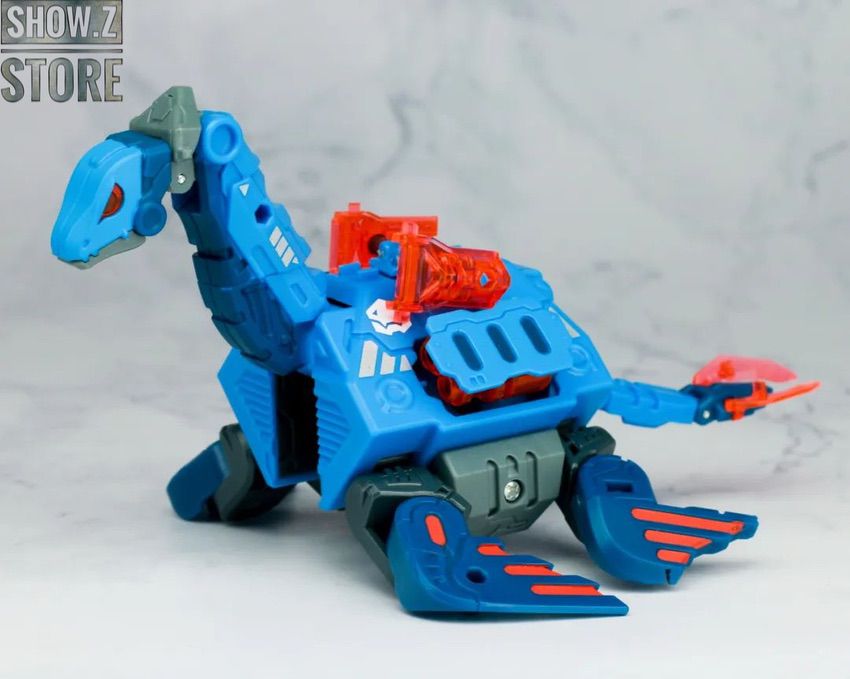 52Toys BeastBox Darkwave robot with movable joints and weapons 52Toys BeastBox Darkwave robot with movable joints and weapons