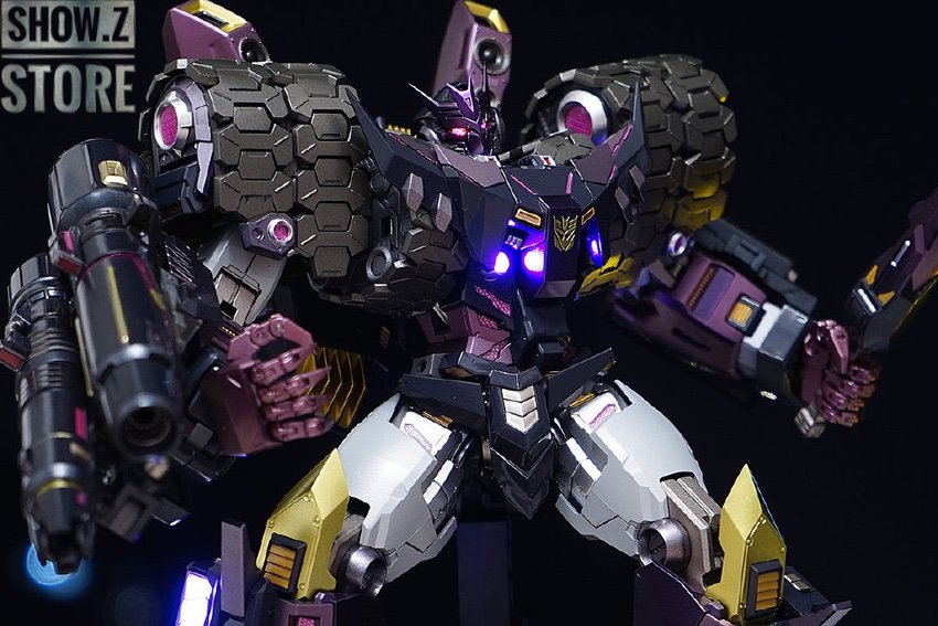 Purple dark Tarn Damus with blue crystal effects and cannon Purple dark Tarn Damus with blue crystal effects and cannon
