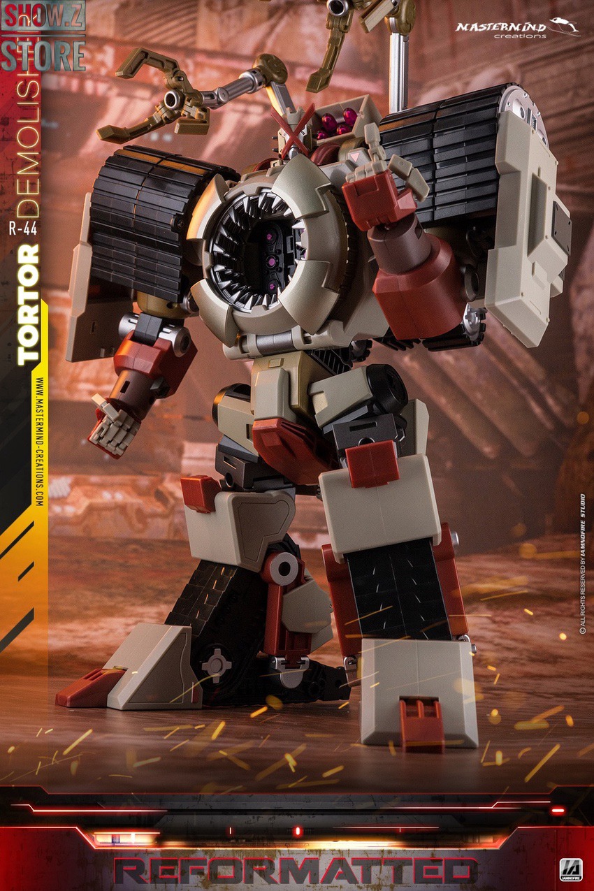Mastermind Creations R-44 Tortor red mecha robot figure Mastermind Creations R-44 Tortor red mecha robot figure