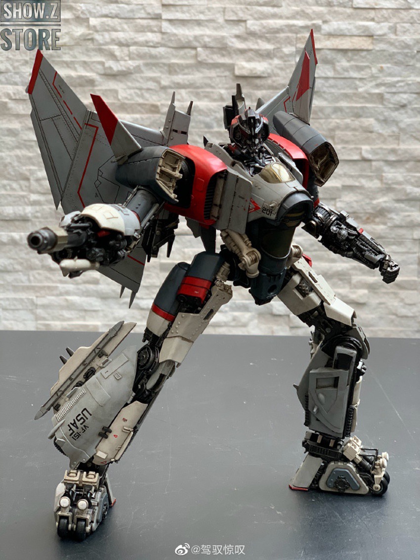 Hasbro 3A Blitzwing Transformers DLX deluxe robot action figure Hasbro 3A Blitzwing Transformers DLX deluxe robot action figure