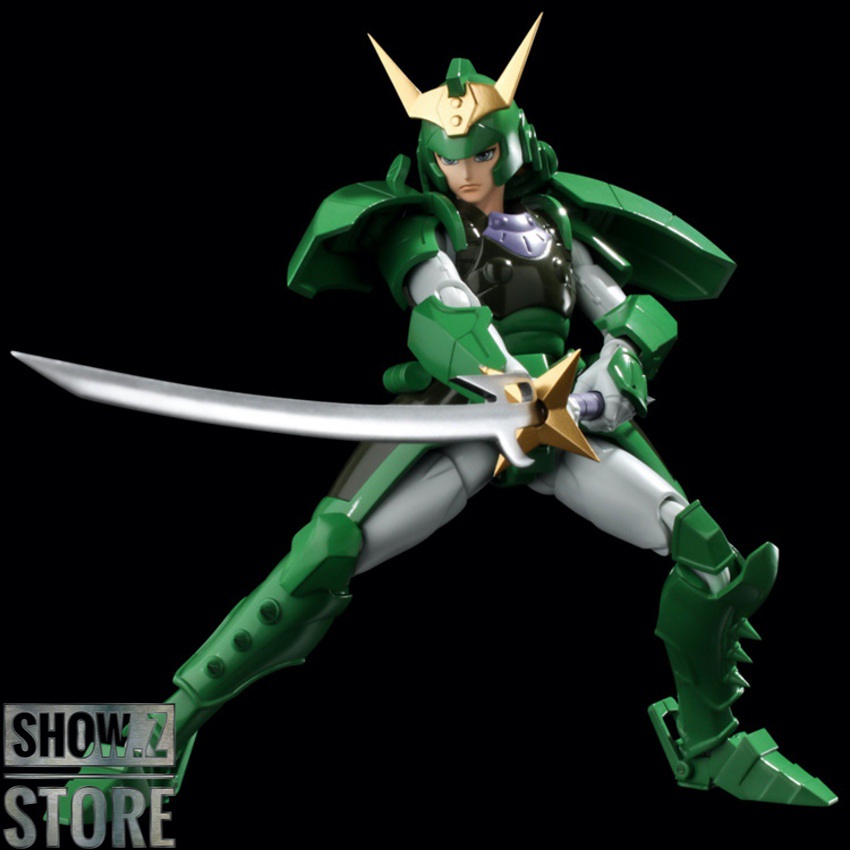 Sage Halo figure dynamic sword attack pose mid-motion stance Sage Halo figure dynamic sword attack pose mid-motion stance