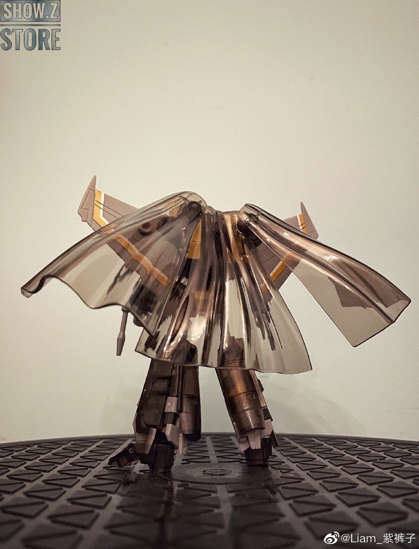 Detailed upgrade figure with dual curved blades and horns displayed Detailed upgrade figure with dual curved blades and horns displayed