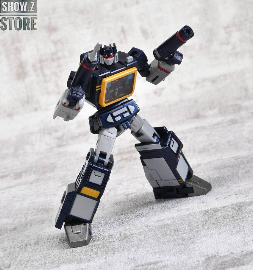 Tan and purple Soundwave robot with blue energy effects Tan and purple Soundwave robot with blue energy effects